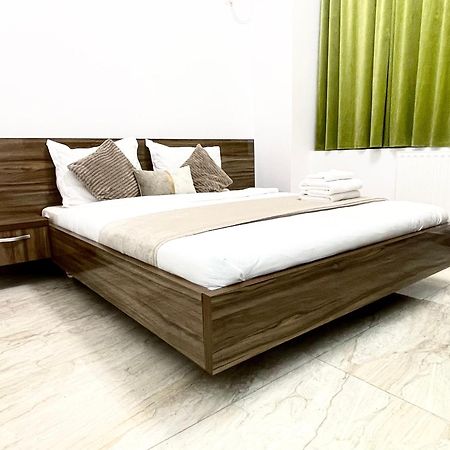 Central Adress Dd20 บูคาเรสต์ ภายนอก รูปภาพ