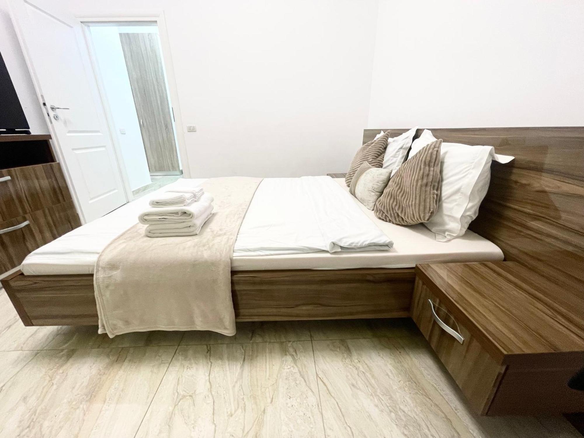 Central Adress Dd20 บูคาเรสต์ ภายนอก รูปภาพ
